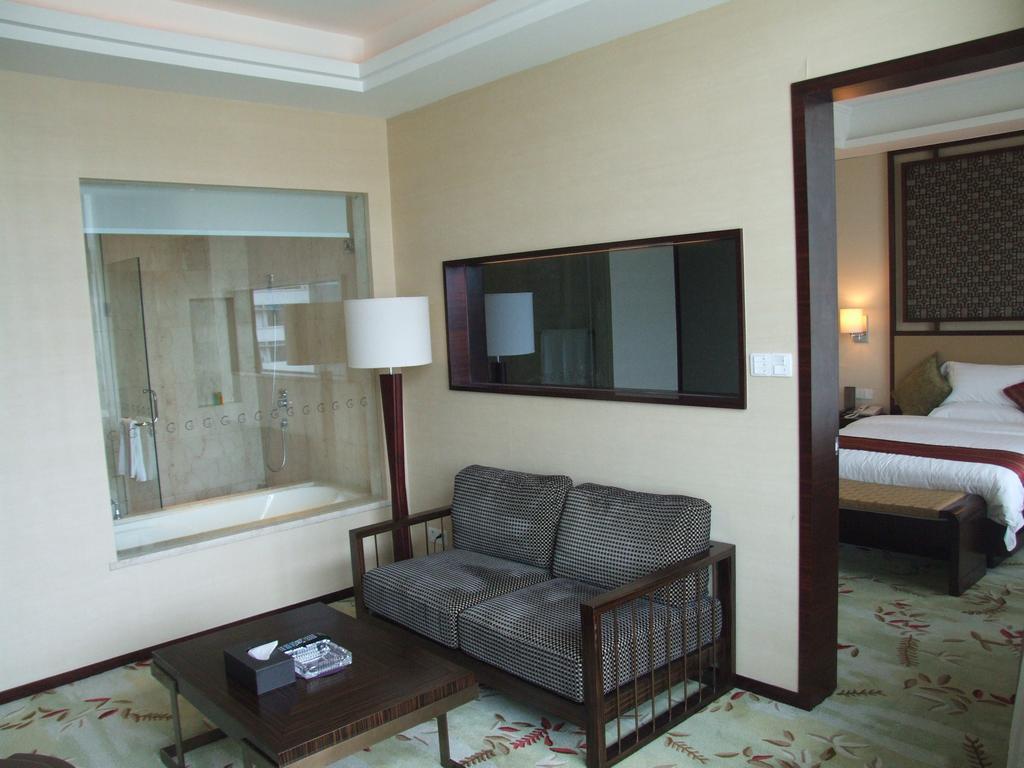 Southern Club Hotel Canton Extérieur photo